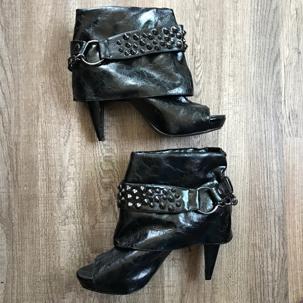 OPEN TOE SPIKE BOOTIE HEEL BLACK